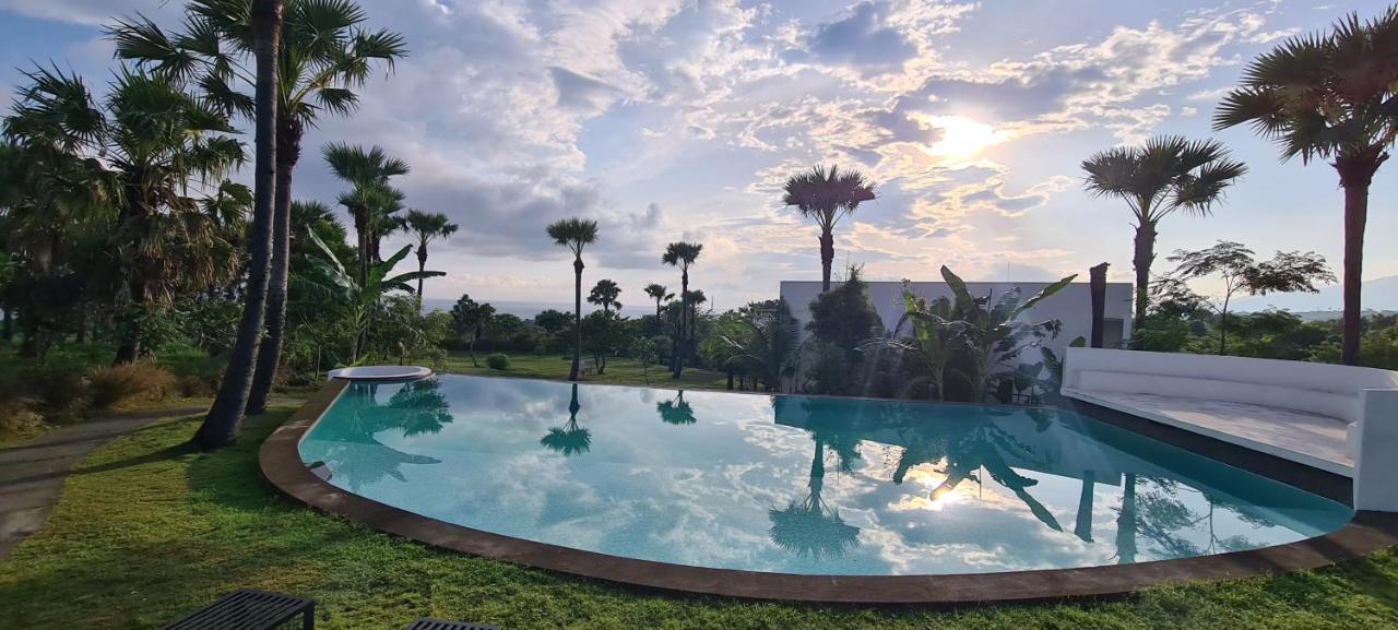 Palm Springs Bali Dive Resort Tulamben Eksteriør billede