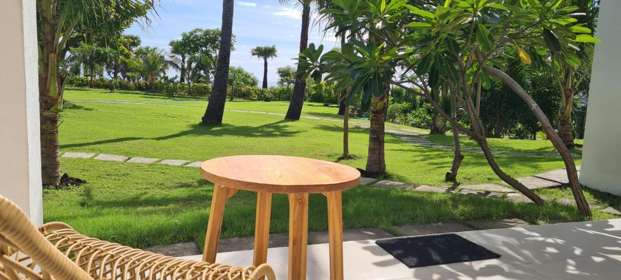 Palm Springs Bali Dive Resort Tulamben Eksteriør billede