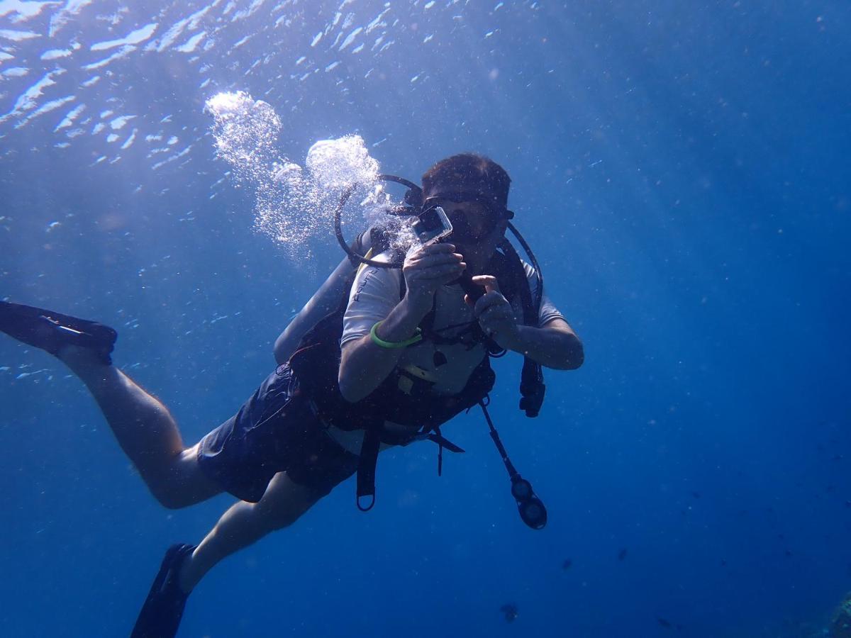 Palm Springs Bali Dive Resort Tulamben Eksteriør billede